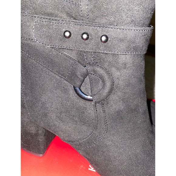 Kelly & Katie booties in black 🖤 NEVER WORN! - Picture 3 of 6